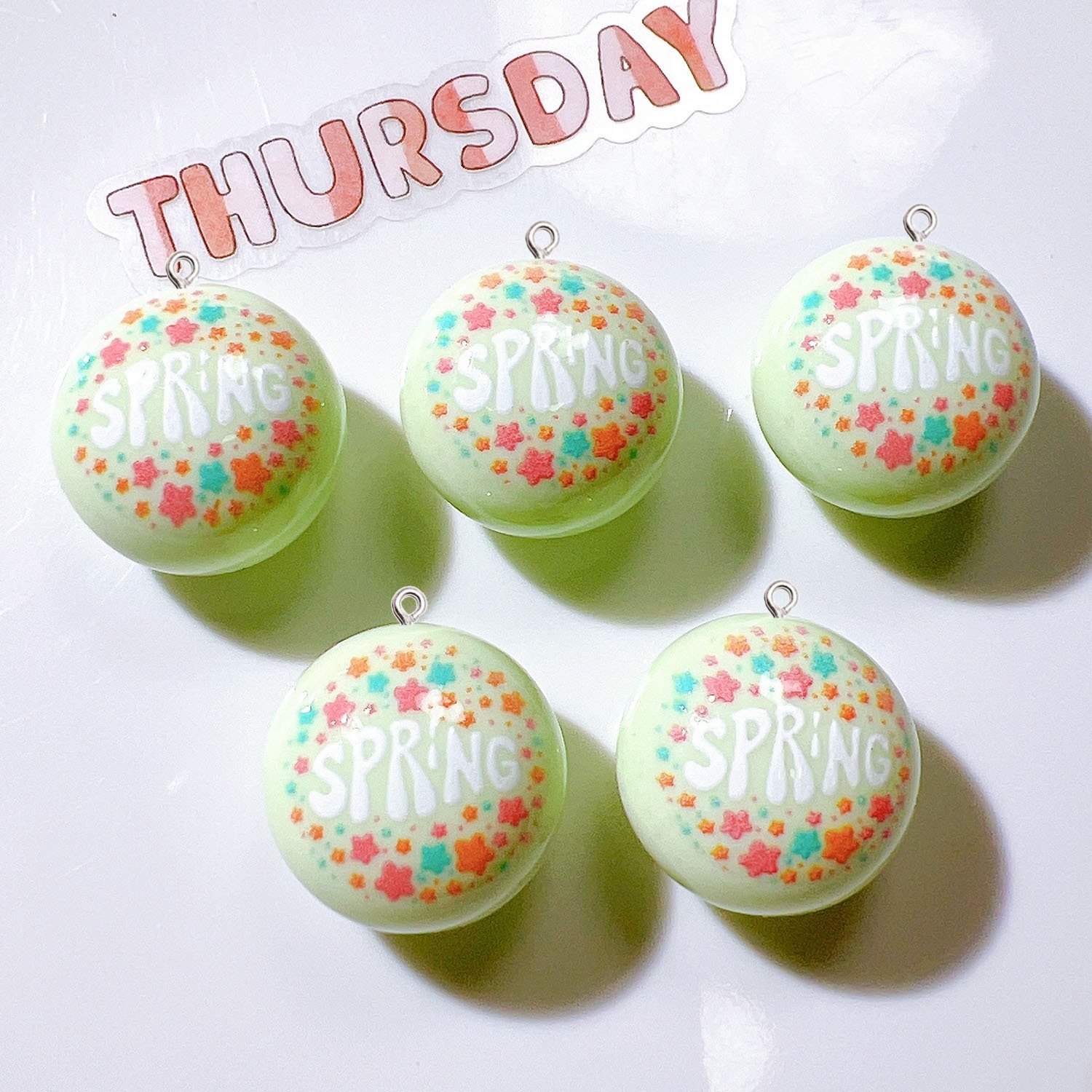 10 Pezzi di Ciondoli Circolari - Resin Art Earrings Material recensione e prezzo